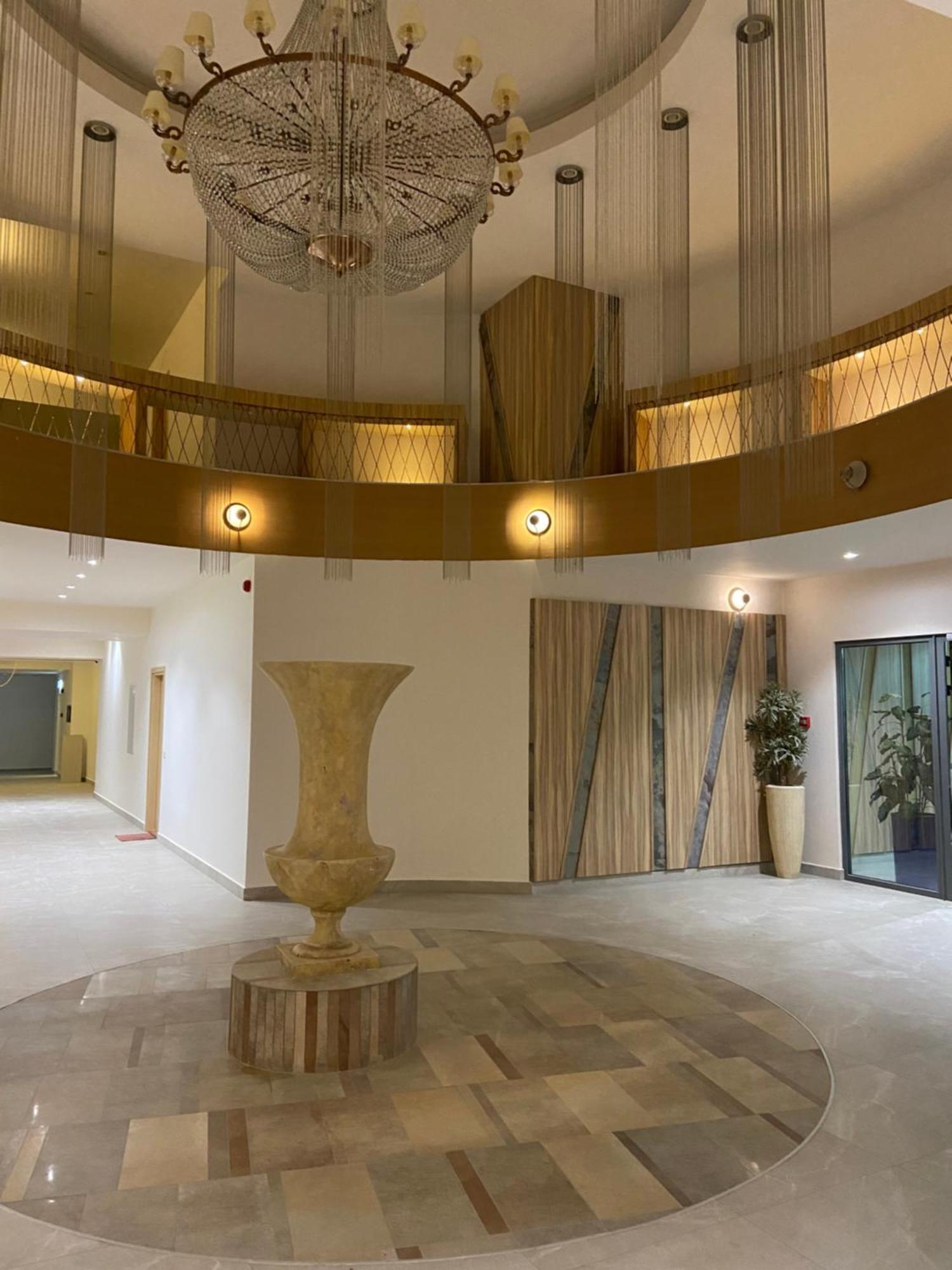 Aparthotel Rin Grand Residence Букурещ Екстериор снимка